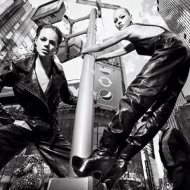 Mario Sorrenti掌镜《V》杂志大片：“Live From New York”