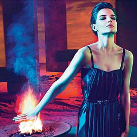 MIUMIU2009春夏广告片―Katie Holmes