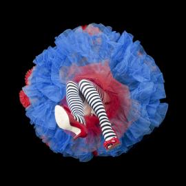 另类角度摄影《裙下的精彩》