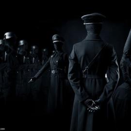 Juha Arvid Helminen：隐形帝国