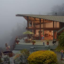 这构图像是模型！