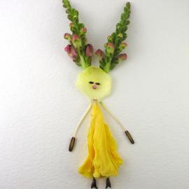 Elsa Mora：繁花舞出美精灵