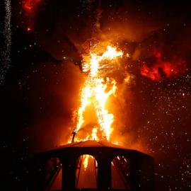 8天的城市：2012年美国火人节