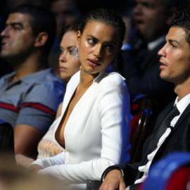 Irina Shayk 迷人身材