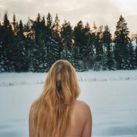 Helen Korpak 情绪化的影像日记