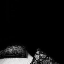 GRACE KIM 爱情旅店