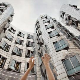 Anna di Prospero：意大利女生的创意自拍