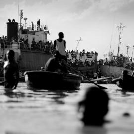 Jan Grarup摄影作品：海地震后