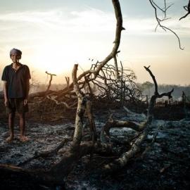 被烧伤的柬埔寨Pou Pring村摄影