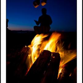 用1/20s慢速快门拍摄的照片