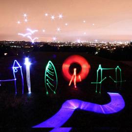 惊人的炫光特技摄影作品