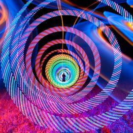 梦幻般的Kaleidosopic光绘画创作