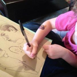 4岁儿童的涂鸦作品