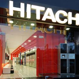 First Half Design设计的大马士革Hitachi日立展厅