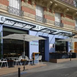 Le Jeanne B 餐厅 C Comme C