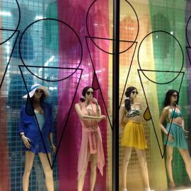 American Apparel ice cream橱窗展示