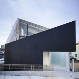 日本广岛市Wrap楼