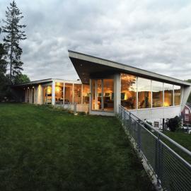 Jarmund / Vigsn&aelig:边缘之家