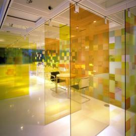 “万花筒”展览 让我们重新来认识颜色