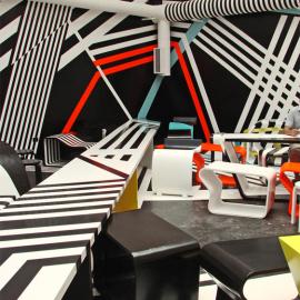 第53届威尼斯双年展最佳艺术家金狮奖作品