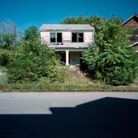 100 abandoned houses（80―100）