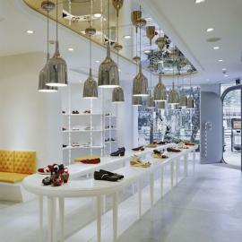 Camper在东京的新店面内部设计