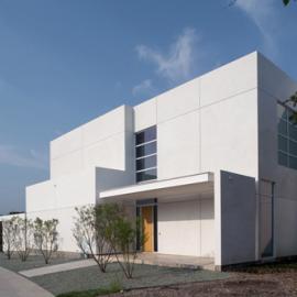 美国Vanguard Way冷白的现代别墅空间