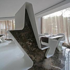 一体化的酒吧空间设计