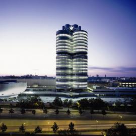 钢铁地标―新宝马博物馆