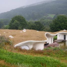 建筑话题：Earth House最牛的生态房子―想过哈比人的生活吗?（一）