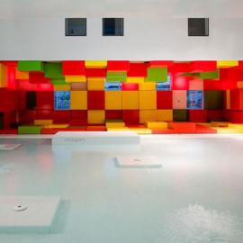 Jean Nouvel设计的Les Bains des Docks