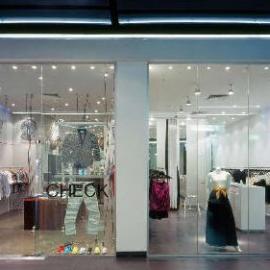 Arkhefield服装专卖店设计