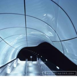 Zaha Hadid设计的Nordpark悬索铁路站