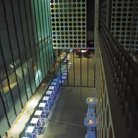 激情包围下的蜂巢MUSE CLUB