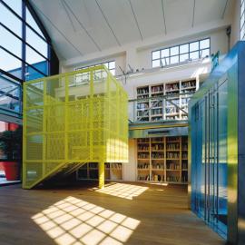 笼子”里的风景Landscape in “Cage”