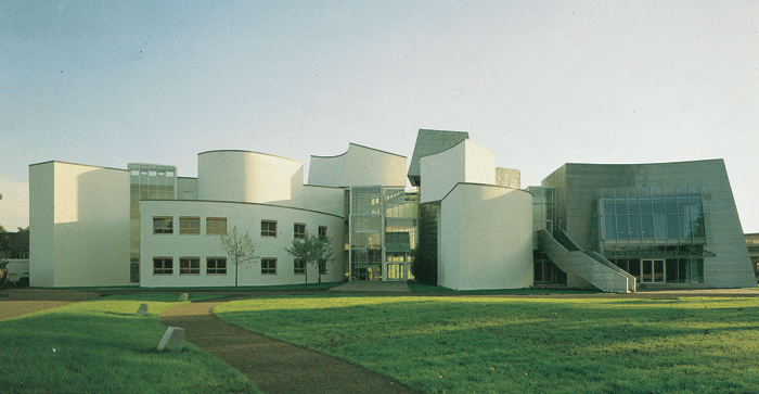 大师作品分析学习:盖里的EMR项目