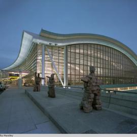 SOM作品－加拿大Lester B. Pearson机场