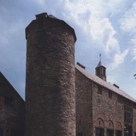 建筑欣赏:石谷仓中心