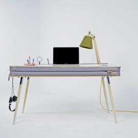 可随心调节的工作桌Oxymoron / Anna Lotova