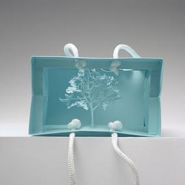 Yuken Teruya 的购物袋艺术品