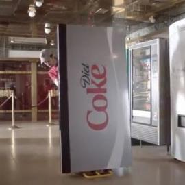 瘦身之后的可乐自动售卖机