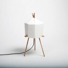 Milk Design：折纸灯具