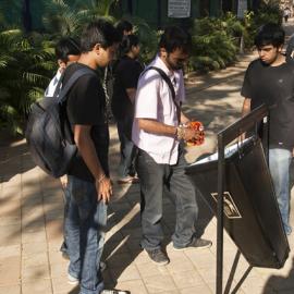 Nishant Jethi：美丽随心变的万花垃圾筒