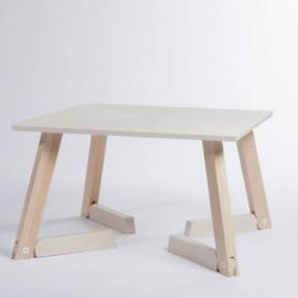 可高可矮的桌子斑比（Bambi）