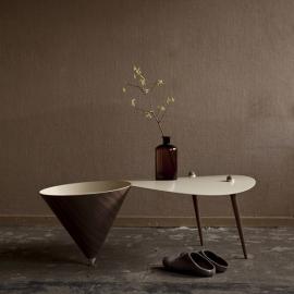 Daphna Laurens 的圆形茶几