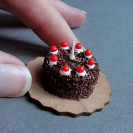 细小的玩偶料理