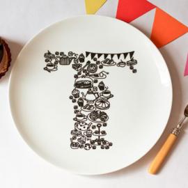 盘子里的26个创意字母花样