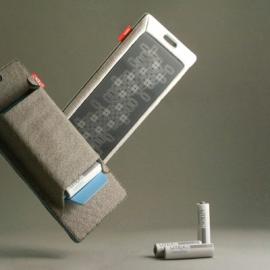 可循环充电的太阳能充电器