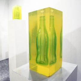 2011瑞典斯德哥尔摩家具展：琥珀可口可乐瓶