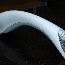 符合人机工学的奇特锯子